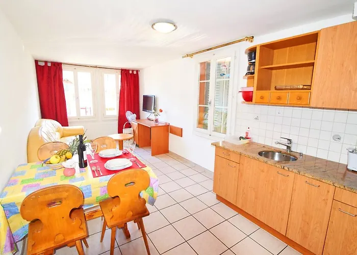 Jungfrau Lejlighed *